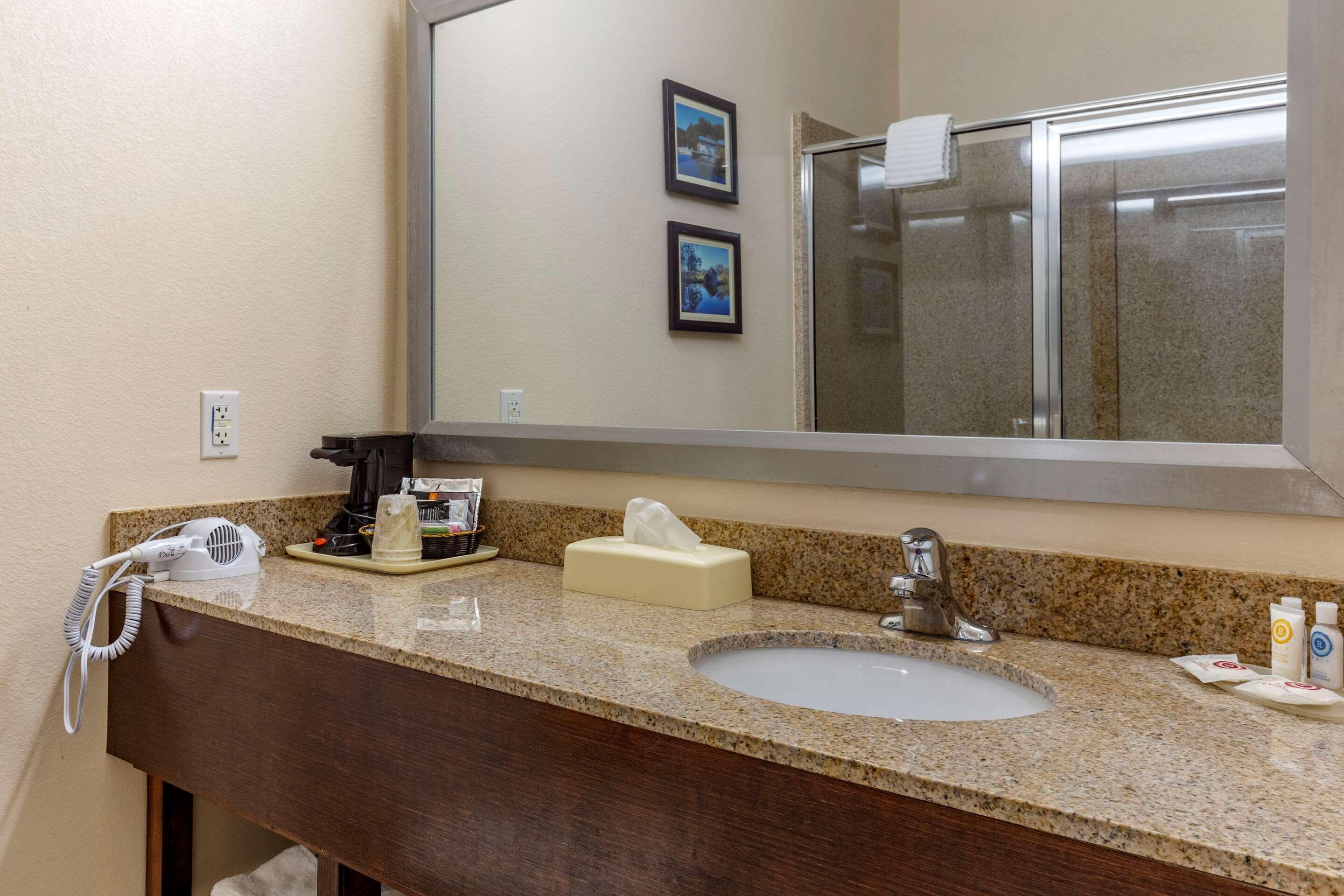 Comfort Inn Smithfield Near I-95 Zewnętrze zdjęcie