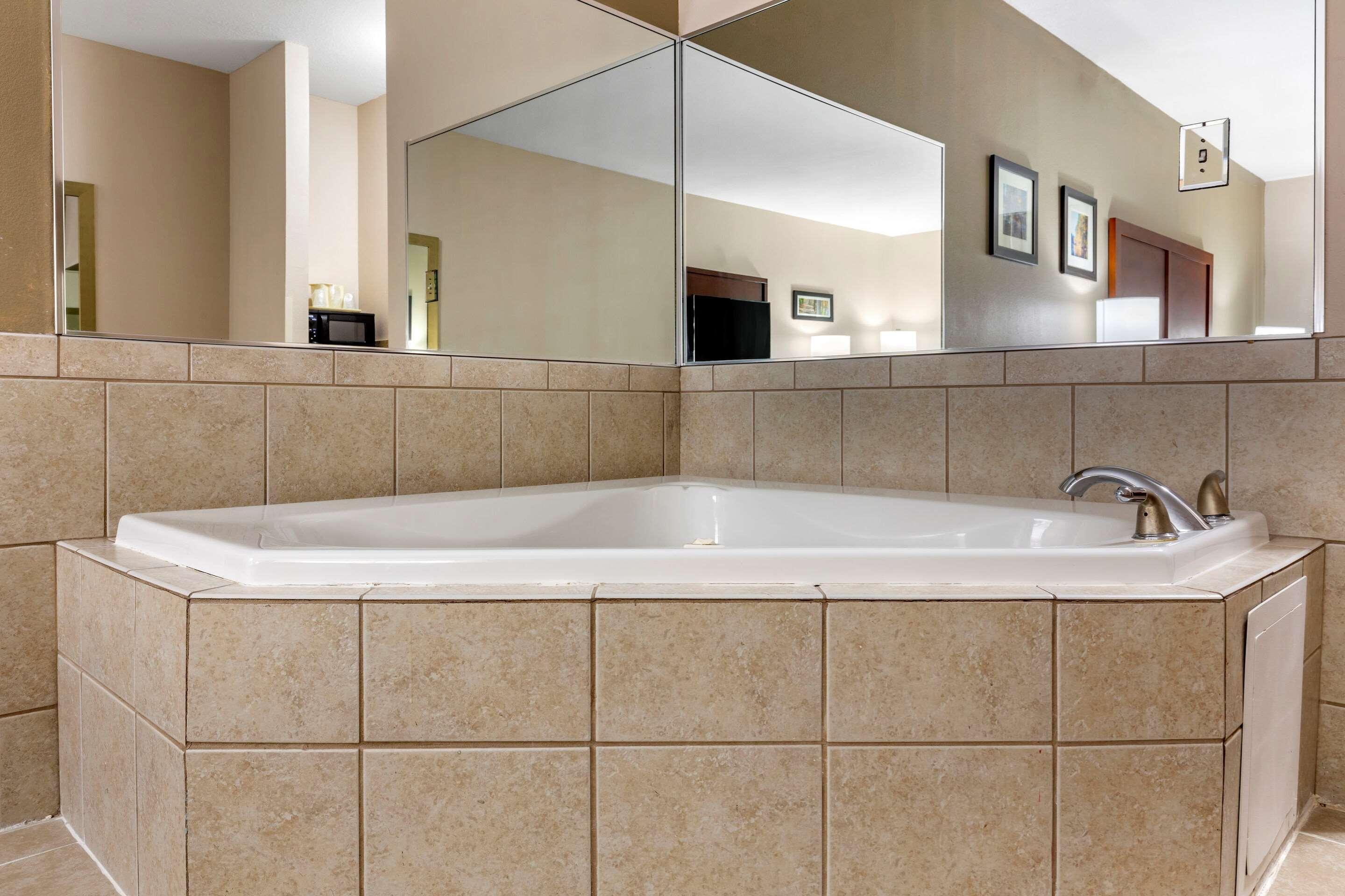 Comfort Inn Smithfield Near I-95 Zewnętrze zdjęcie