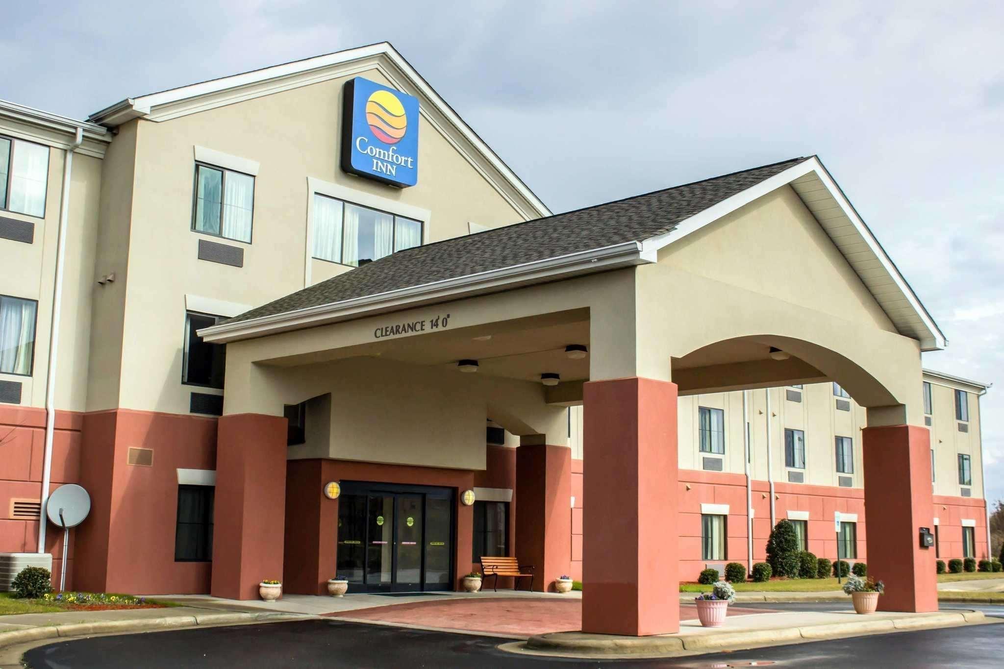 Comfort Inn Smithfield Near I-95 Zewnętrze zdjęcie