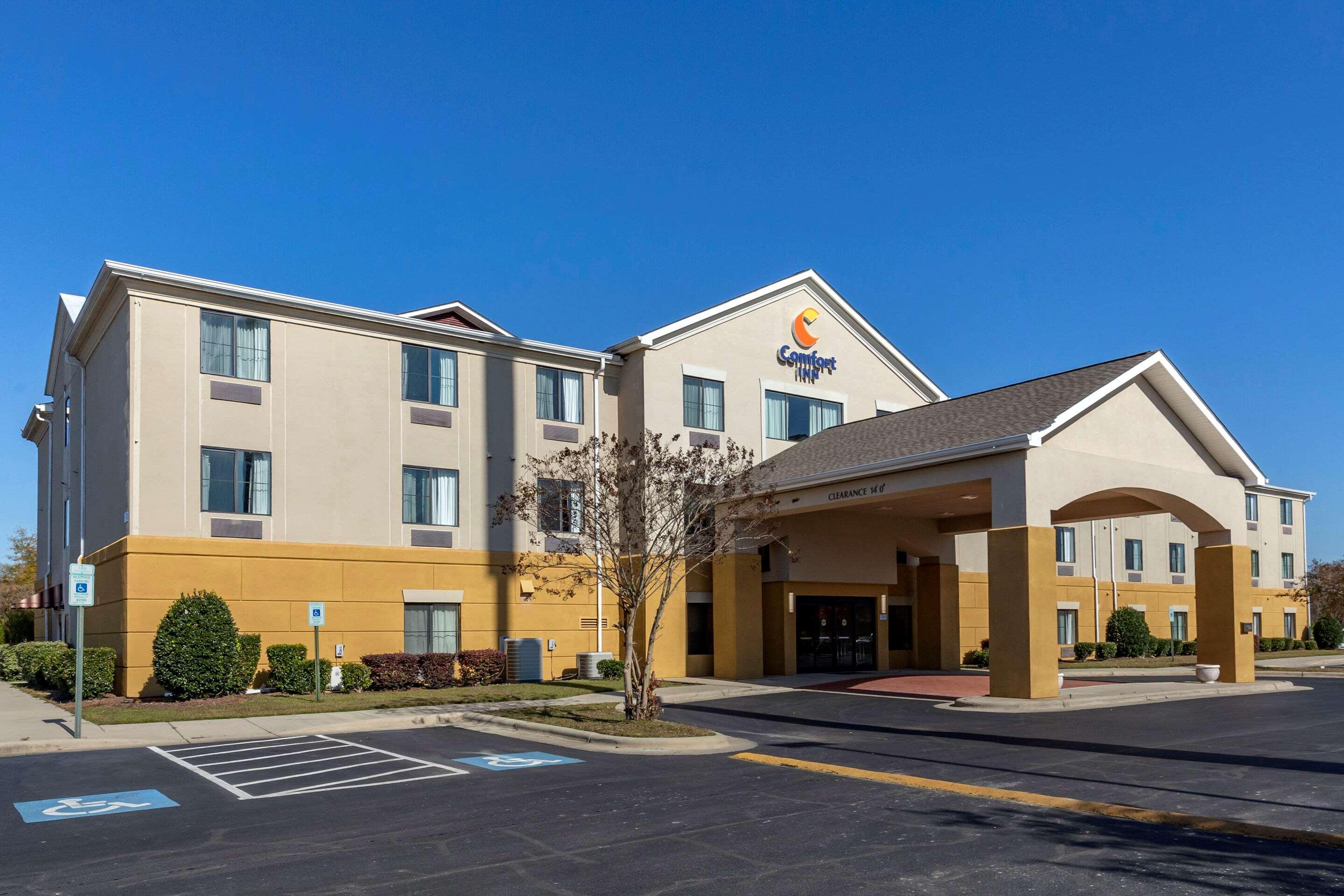 Comfort Inn Smithfield Near I-95 Zewnętrze zdjęcie